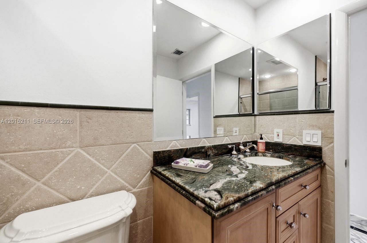 JANEMARY ESTATES - Residential