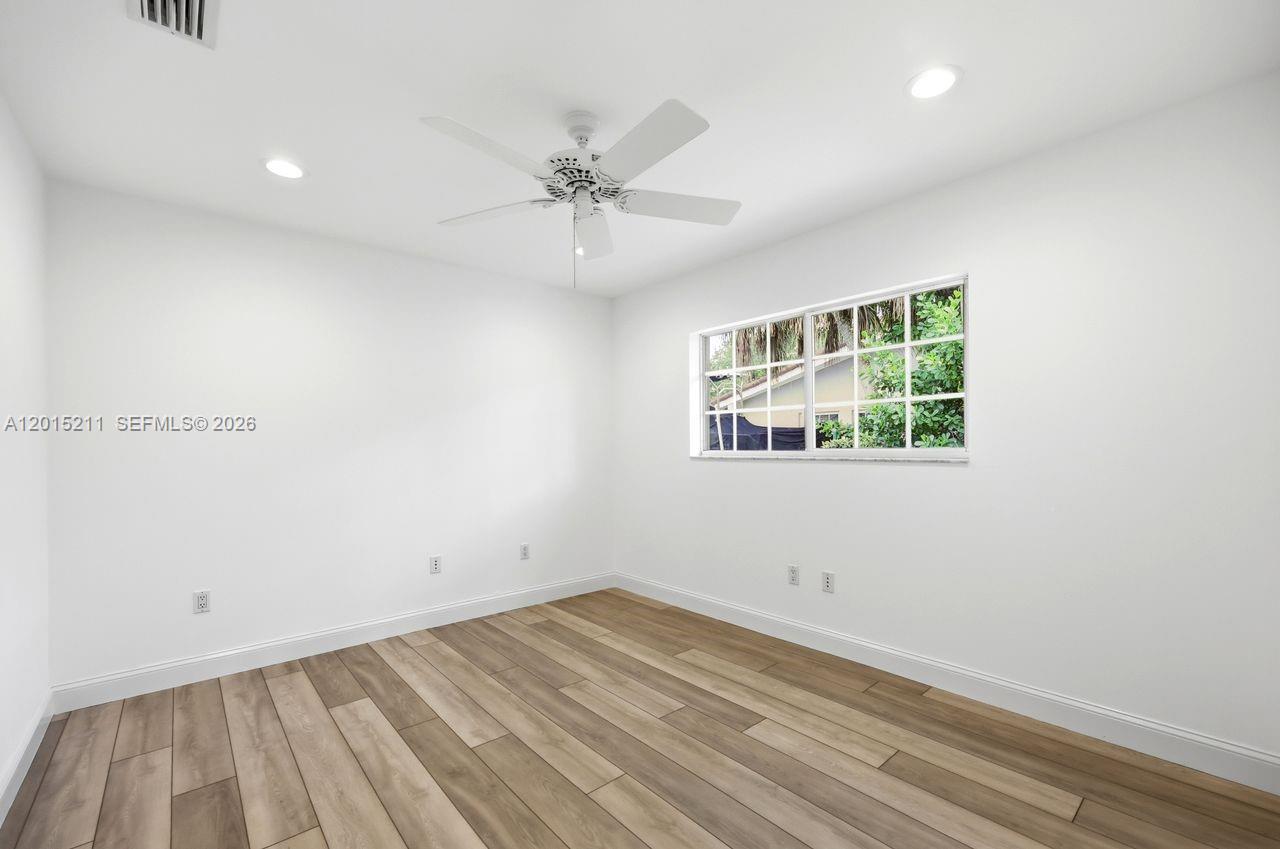 JANEMARY ESTATES - Residential