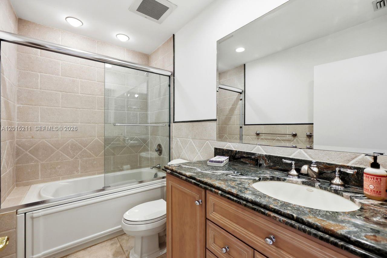 JANEMARY ESTATES - Residential
