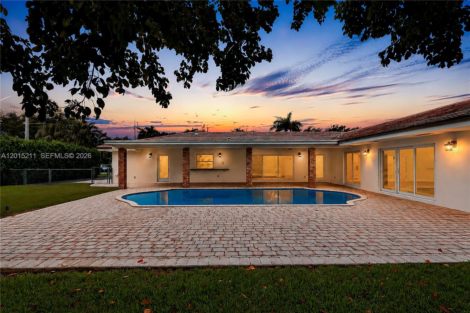 JANEMARY ESTATES - Residential