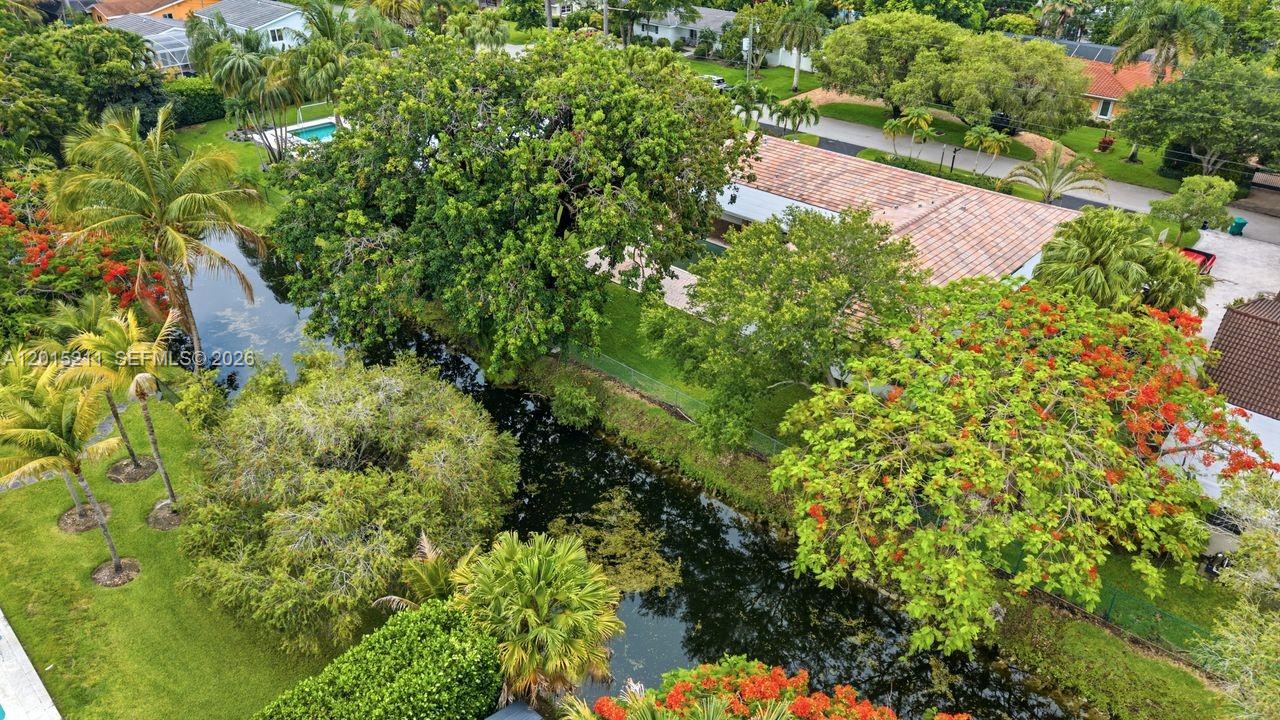 JANEMARY ESTATES - Residential