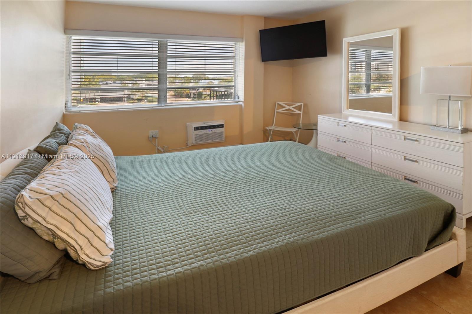 KINGS POINT IMPERIAL COND - Residential Lease