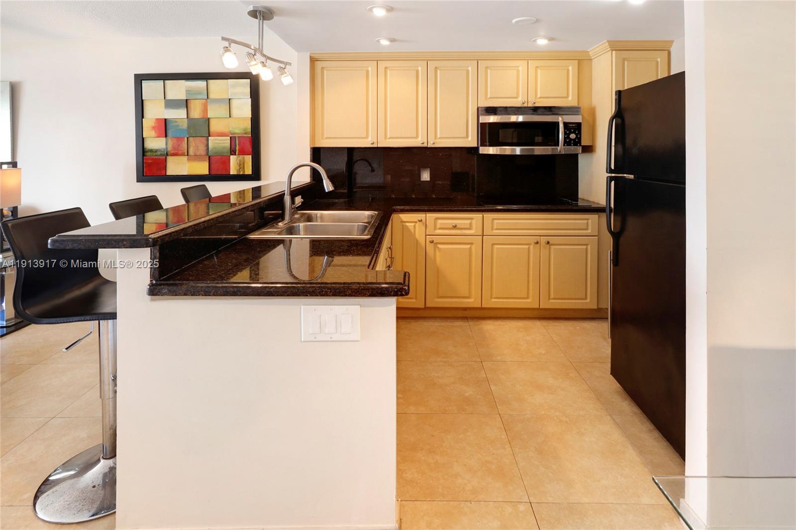 KINGS POINT IMPERIAL COND - Residential Lease