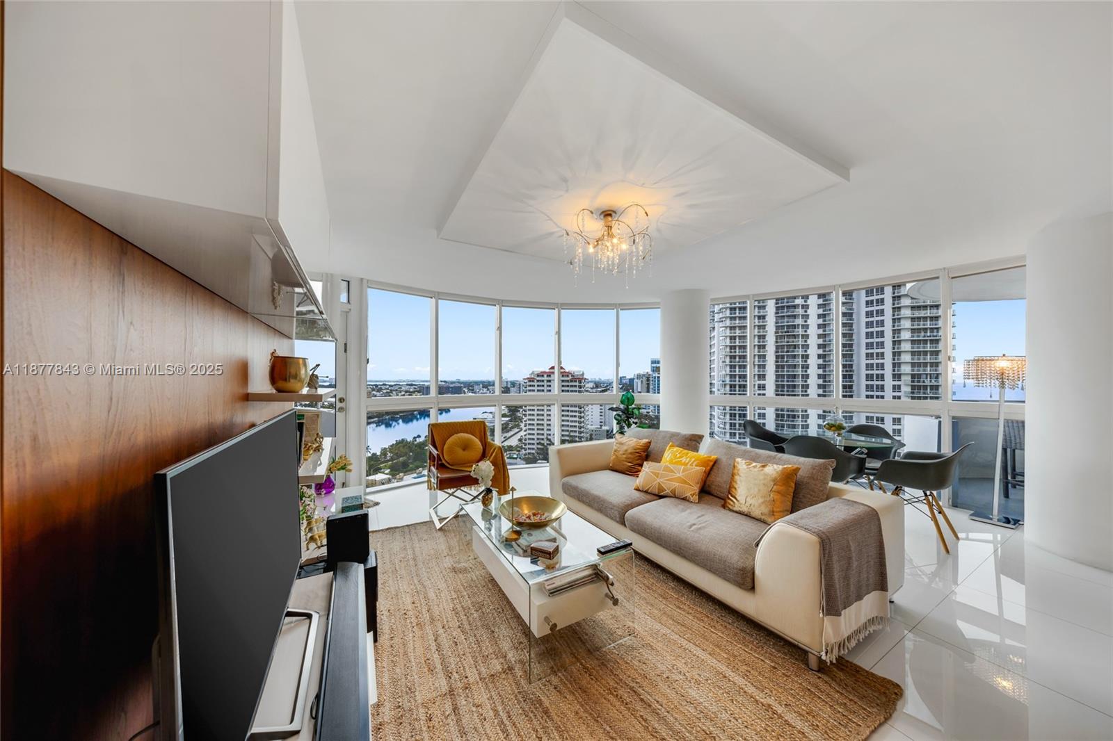 LA GORCE PALACE CONDO - Residential