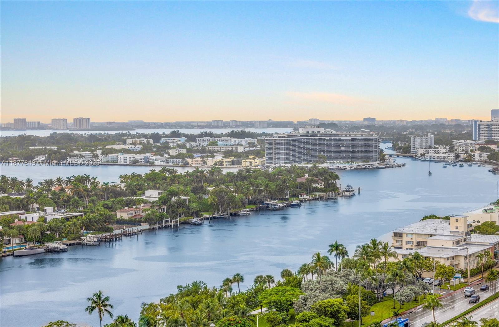 LA GORCE PALACE CONDO - Residential