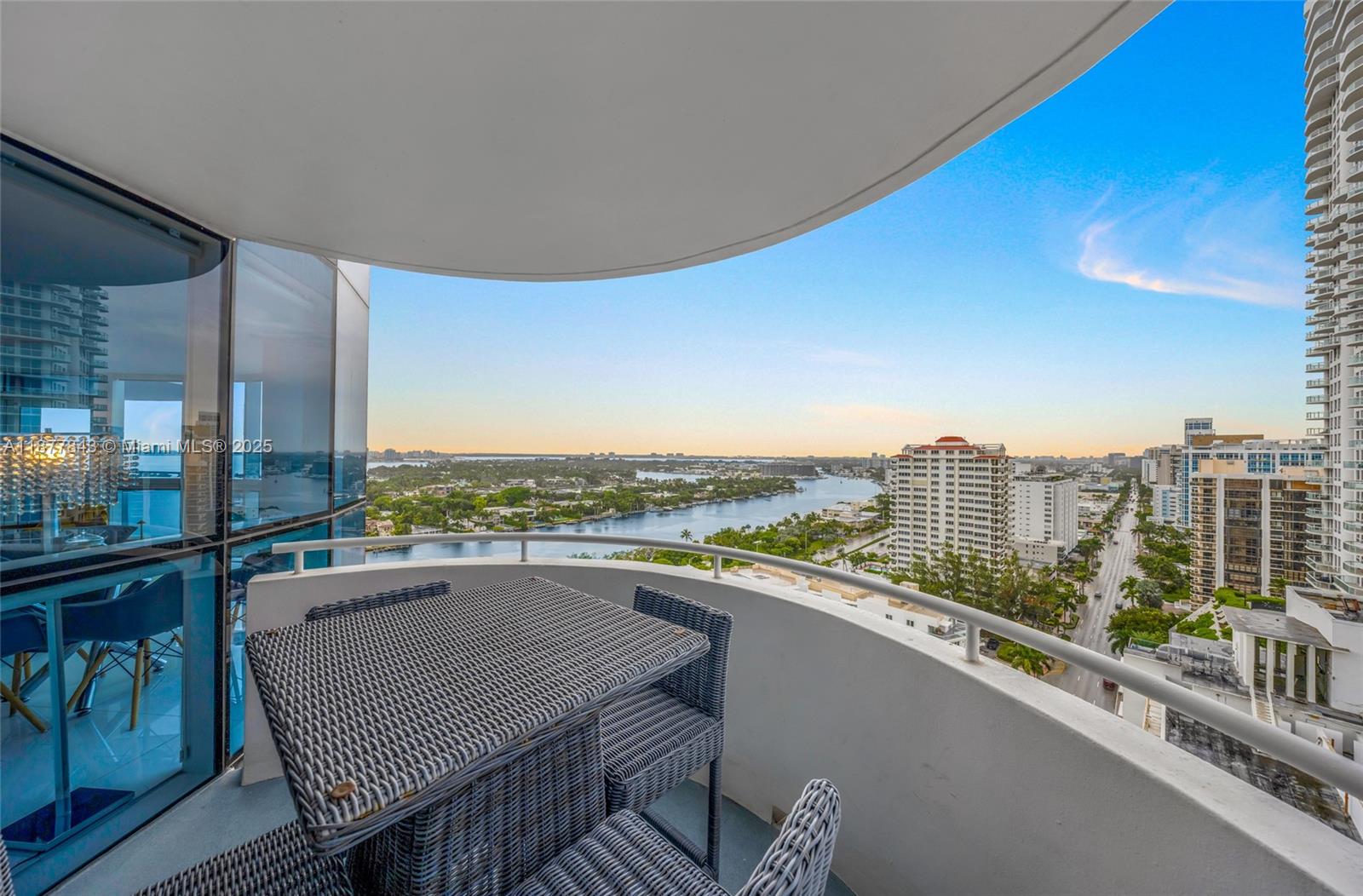 LA GORCE PALACE CONDO - Residential