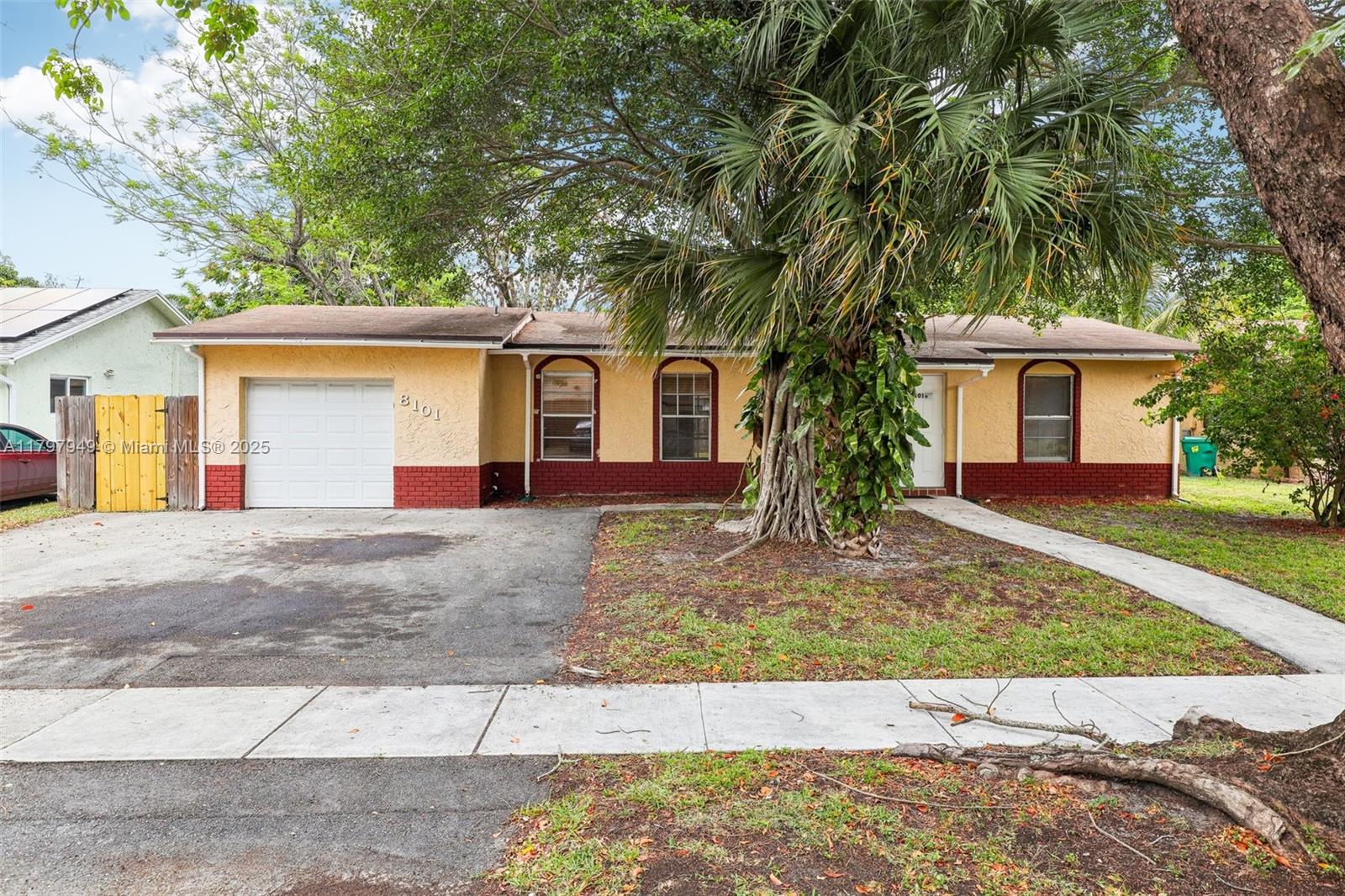 Property for Sale at 8101 Nw 44th Ct, Lauderhill, Miami-Dade County, Florida - Bedrooms: 3 
Bathrooms: 2  - $515,000