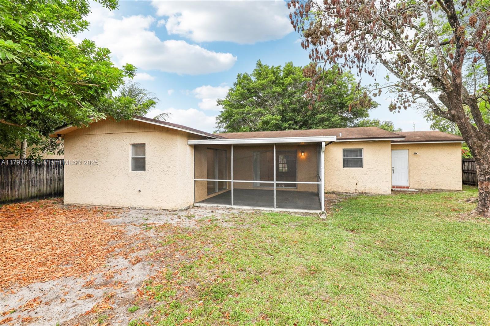 CITY OF LAUDERHILL SEC 1 - Residential