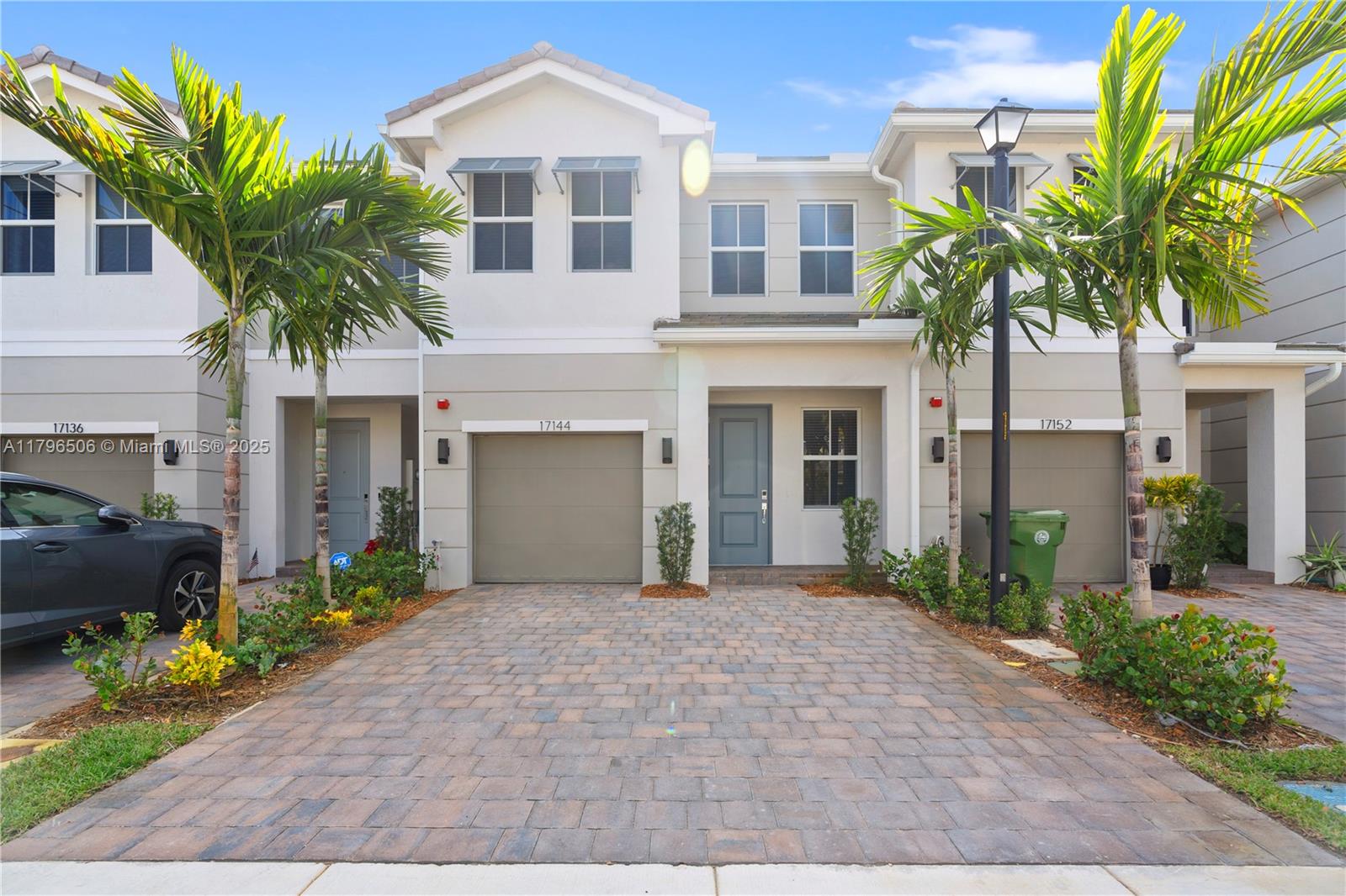 Rental Property at 17144 Sw 1st St 17144, Pembroke Pines, Miami-Dade County, Florida - Bedrooms: 4 
Bathrooms: 3  - $4,490 MO.