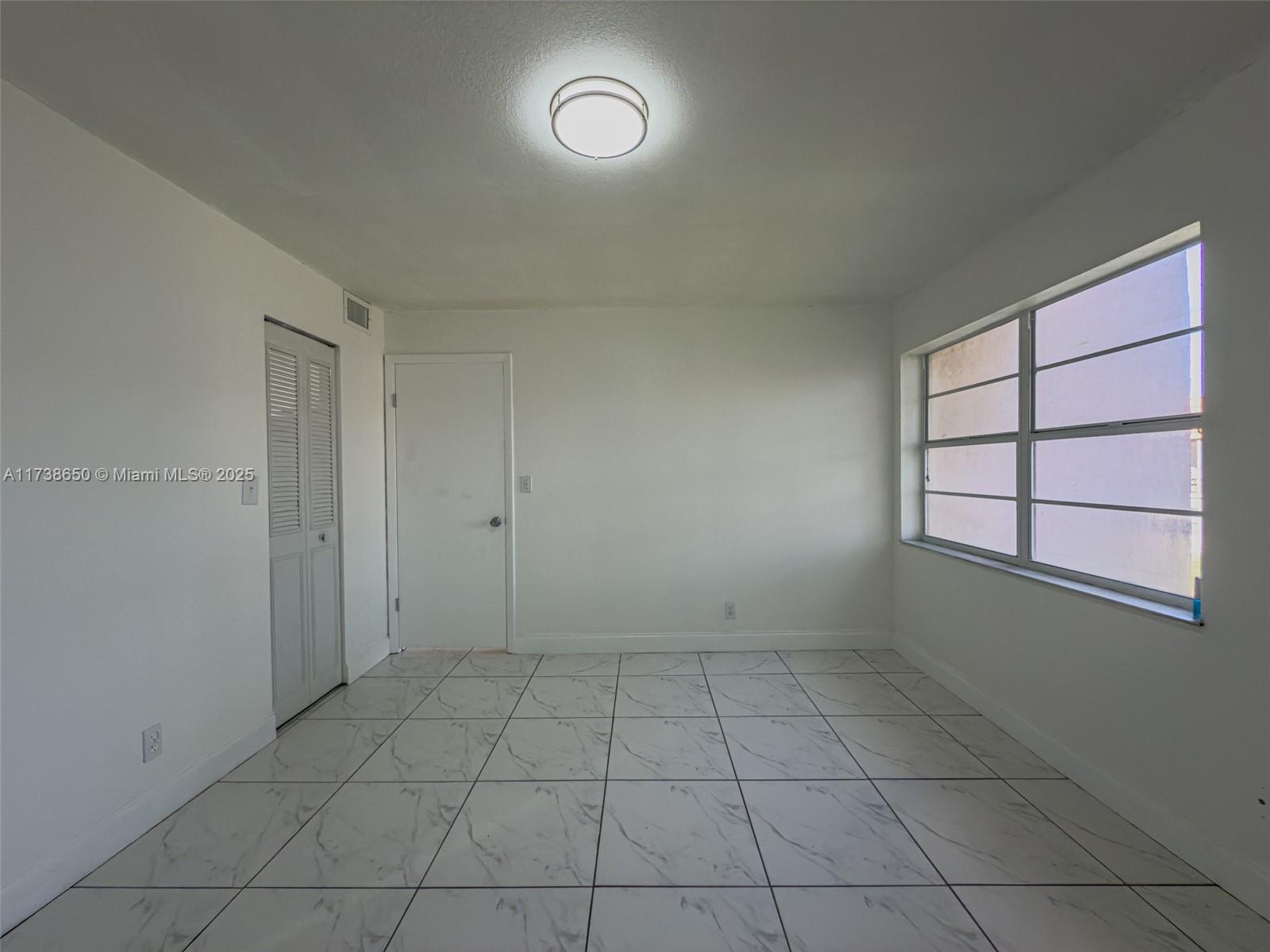 COUNTRYSIDE CONDO - Residential
