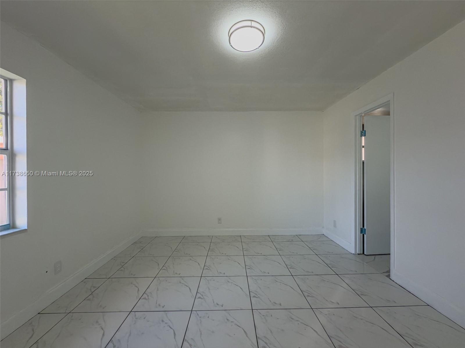 COUNTRYSIDE CONDO - Residential