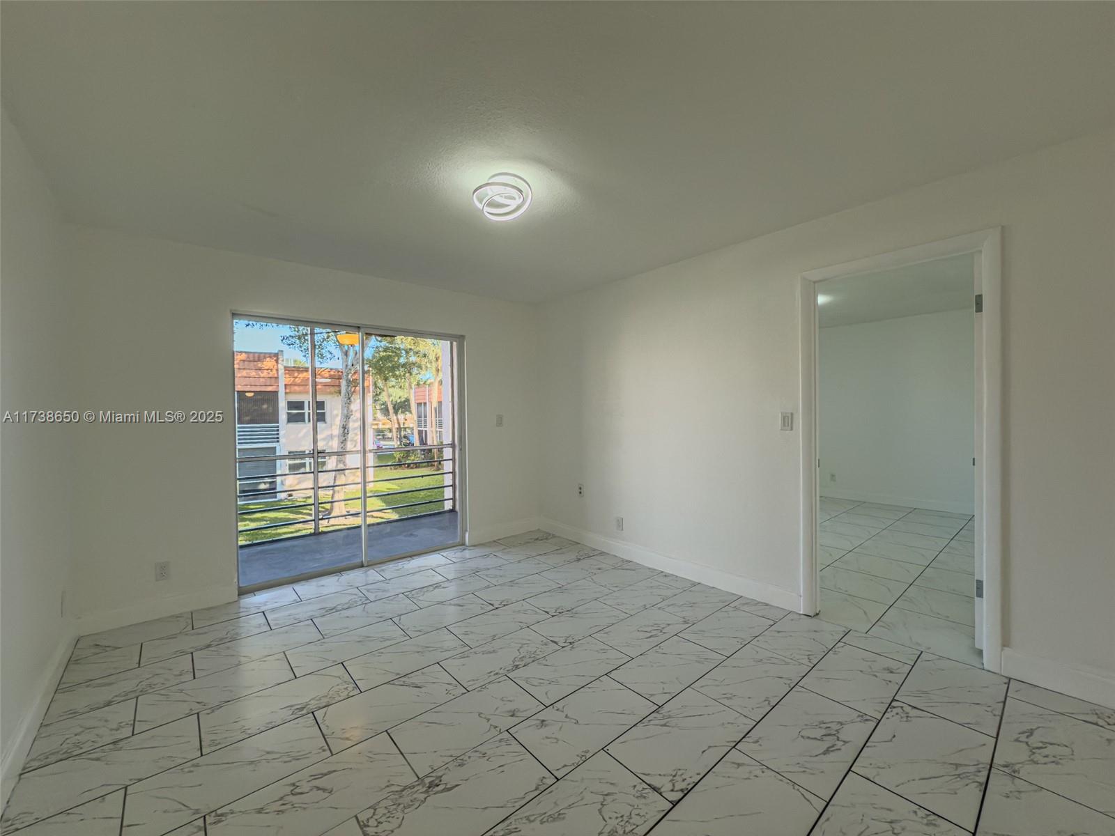 COUNTRYSIDE CONDO - Residential