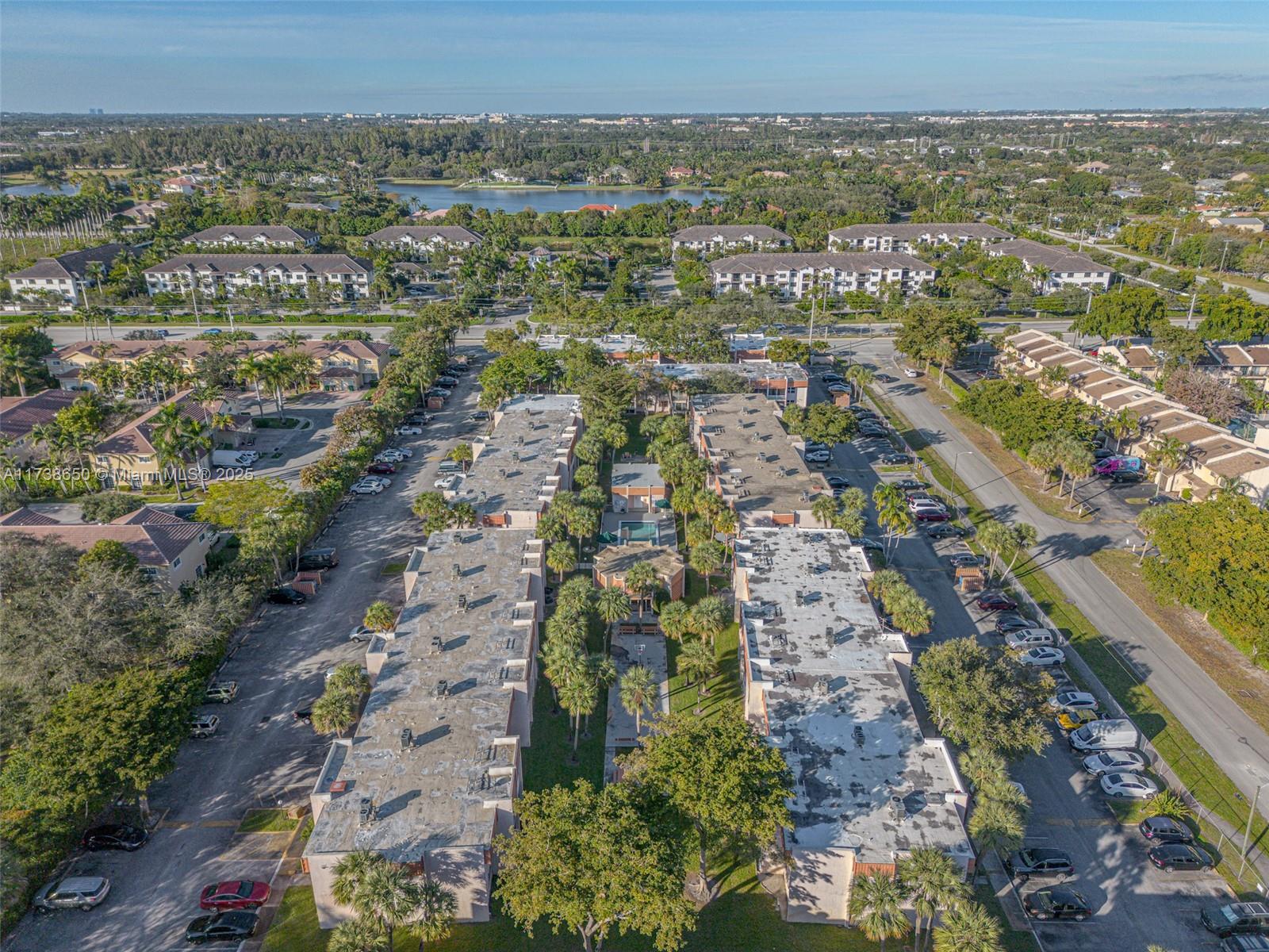 COUNTRYSIDE CONDO - Residential