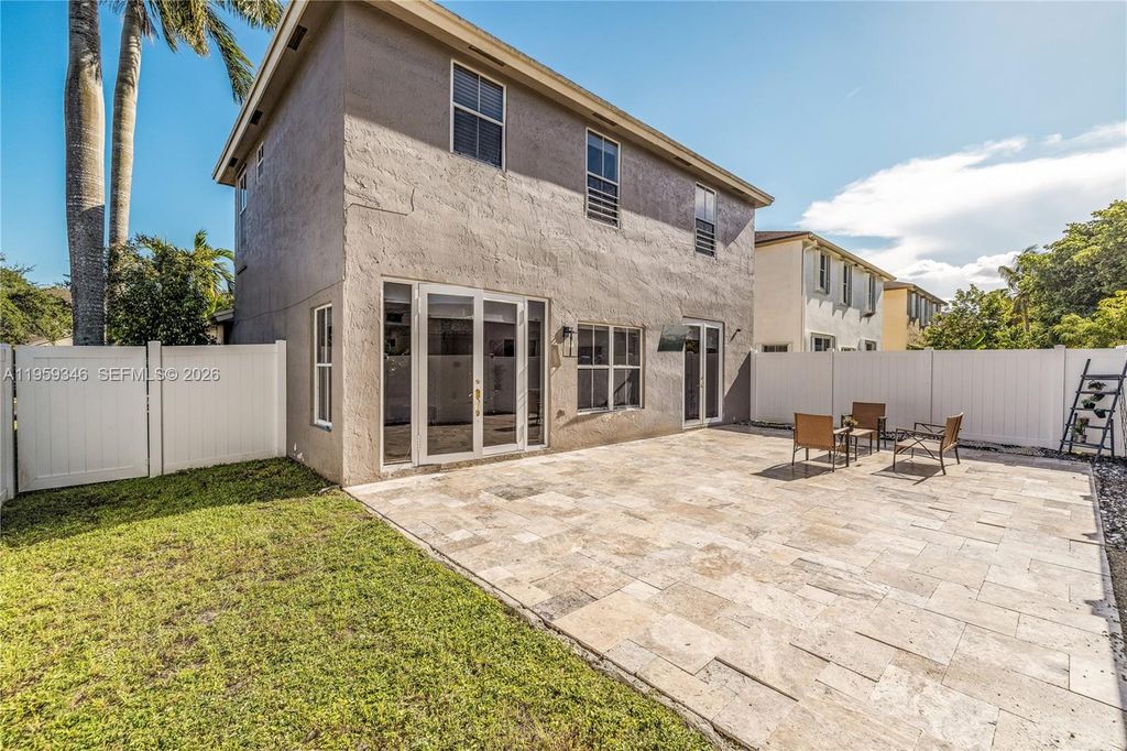 Photo of 20709 NW 1st St, Pembroke Pines, FL 33029 (MLS # A11959346)