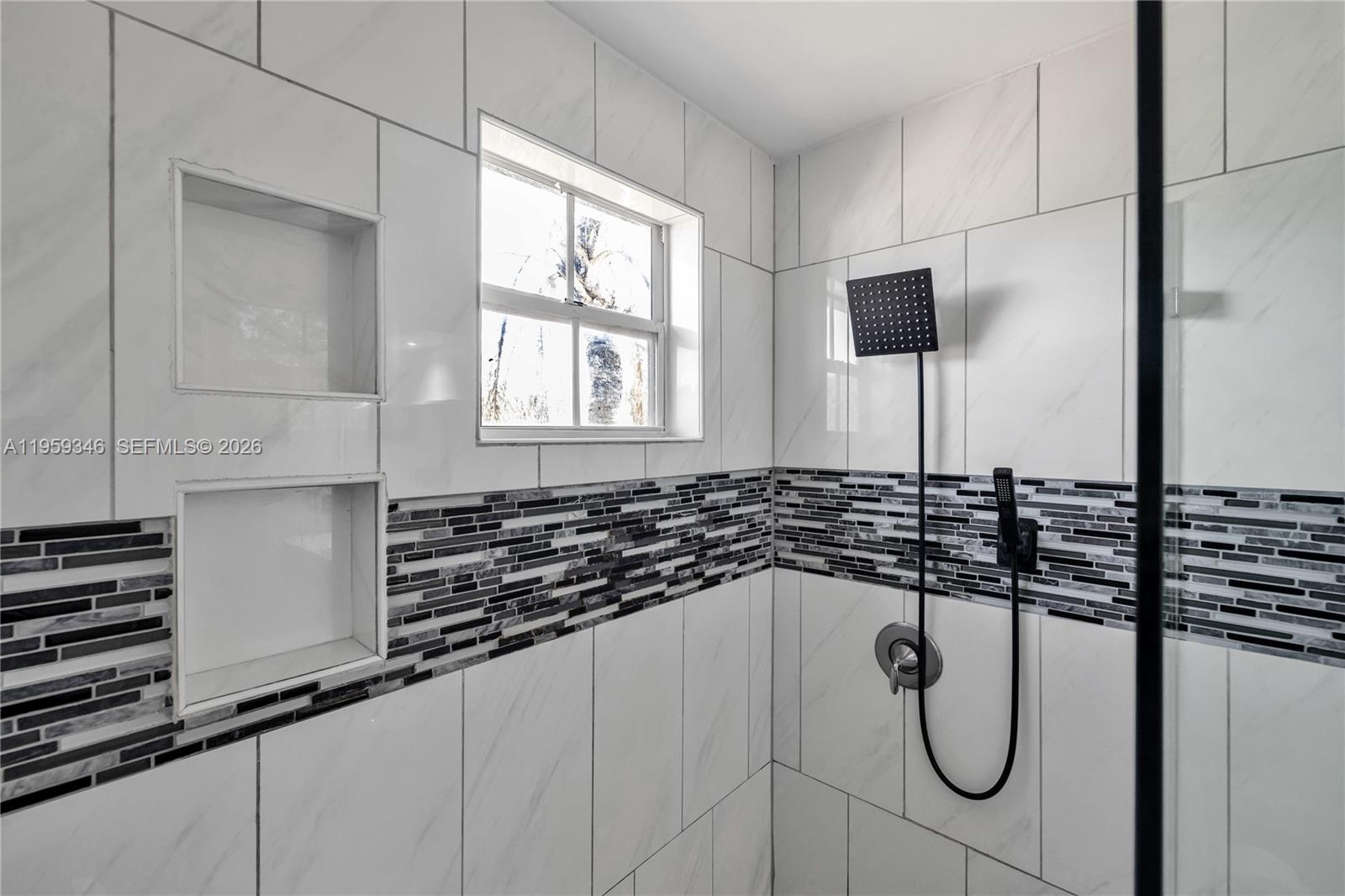 CHAPEL TRAIL REPLAT - Residential