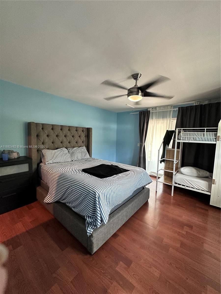 WEST DANIA HEIGHTS - Residential Income