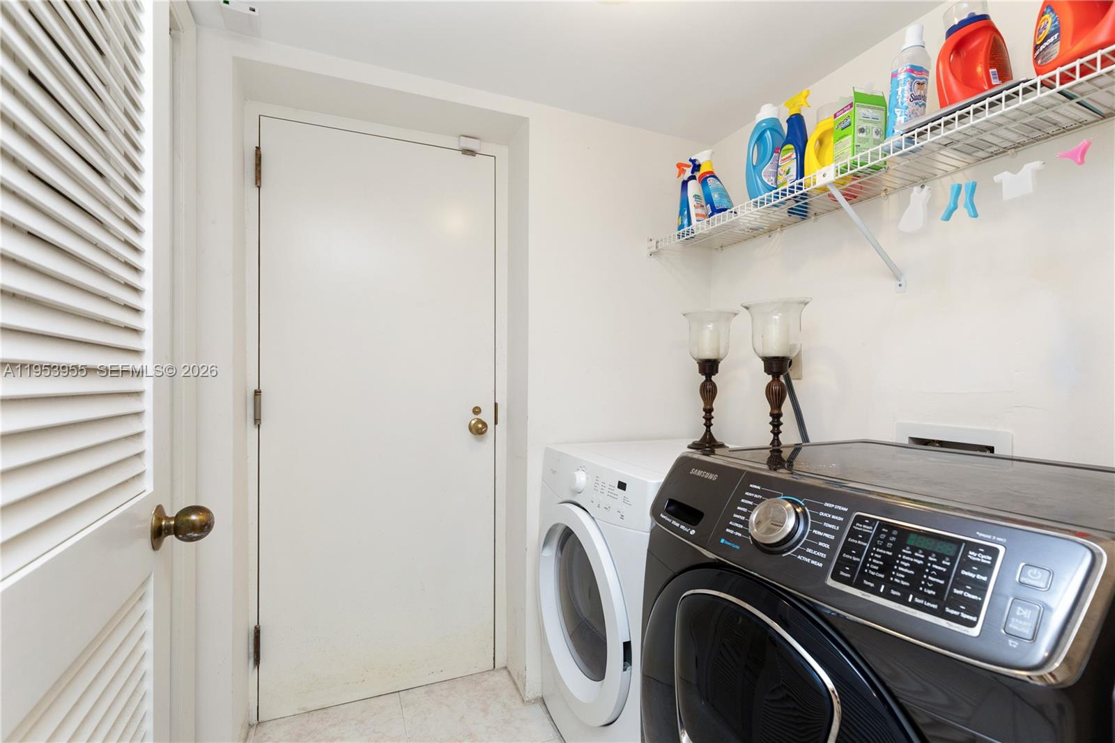 ANCHOR BAY CLUB CONDO - Residential