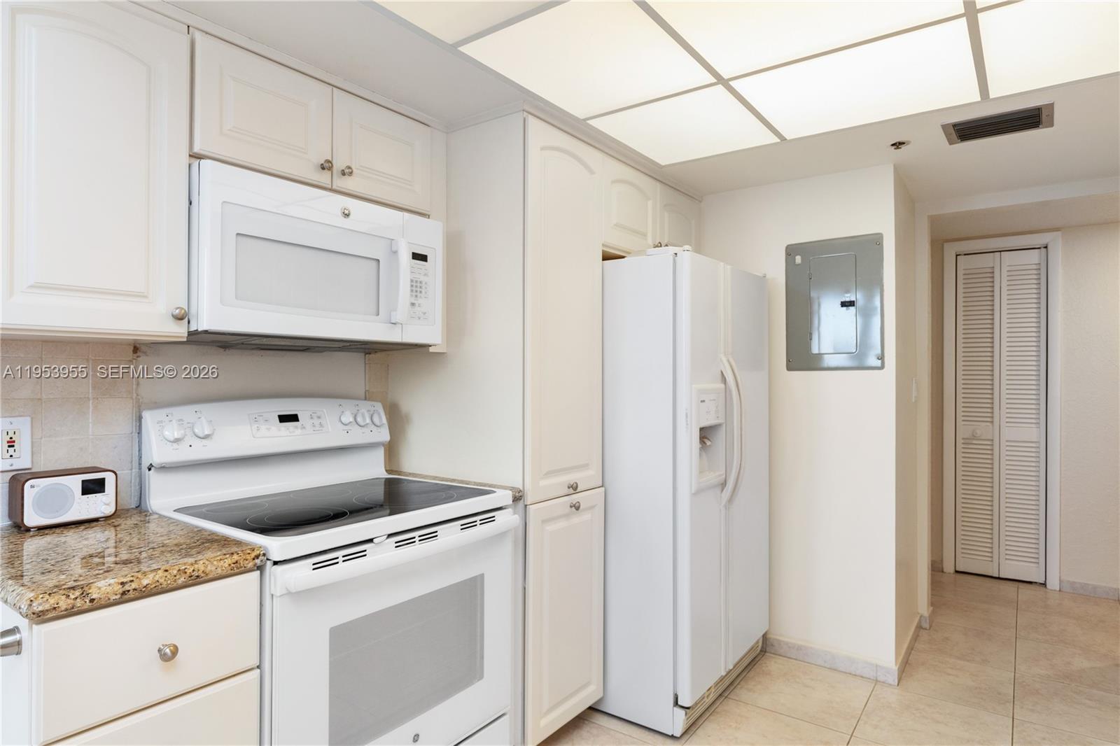 ANCHOR BAY CLUB CONDO - Residential