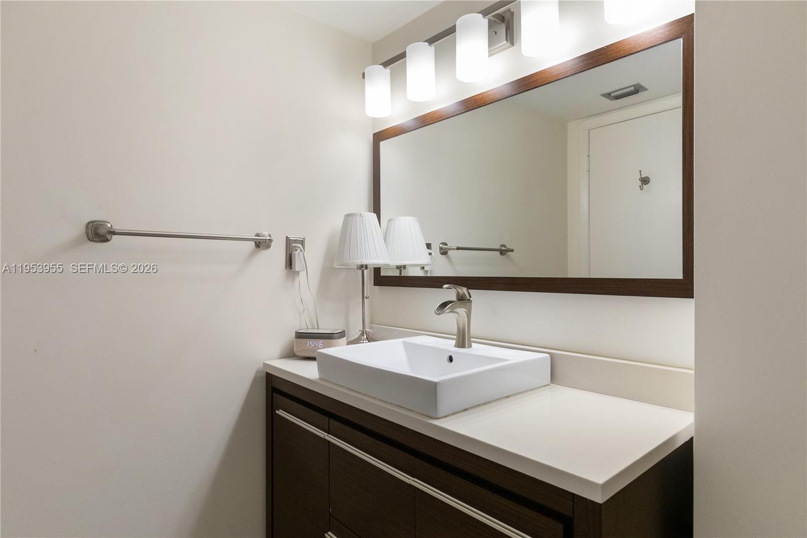 ANCHOR BAY CLUB CONDO - Residential