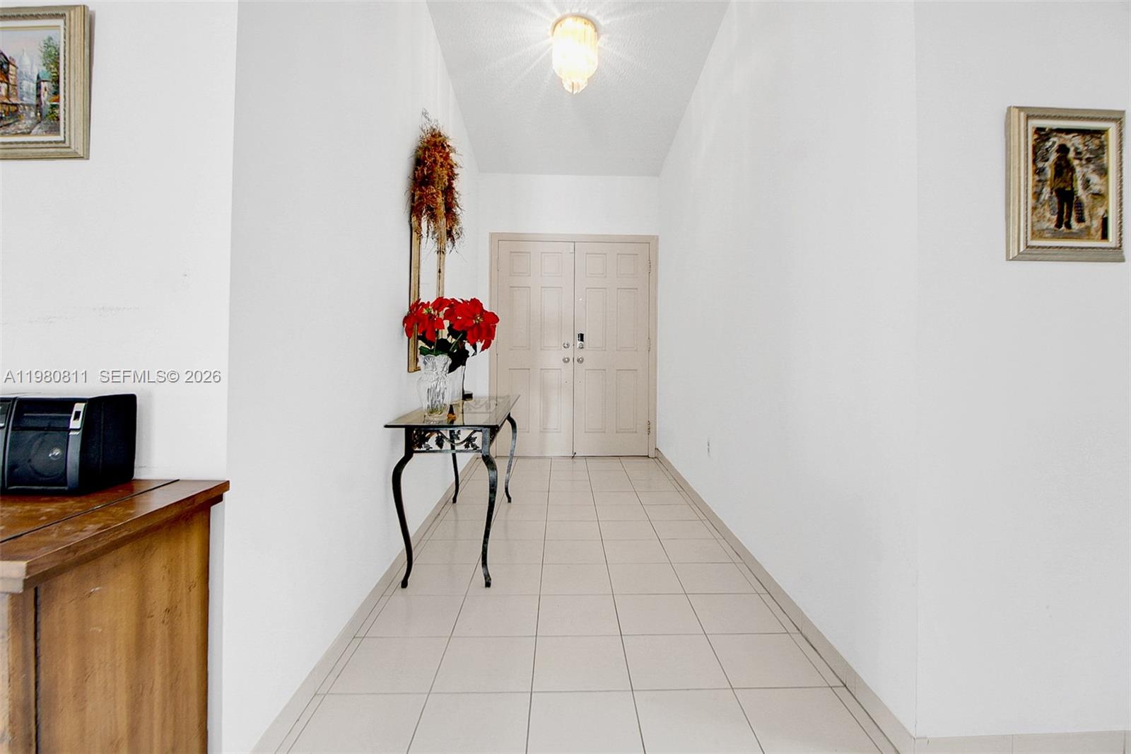 CALIFORNIA HILLS - Residential