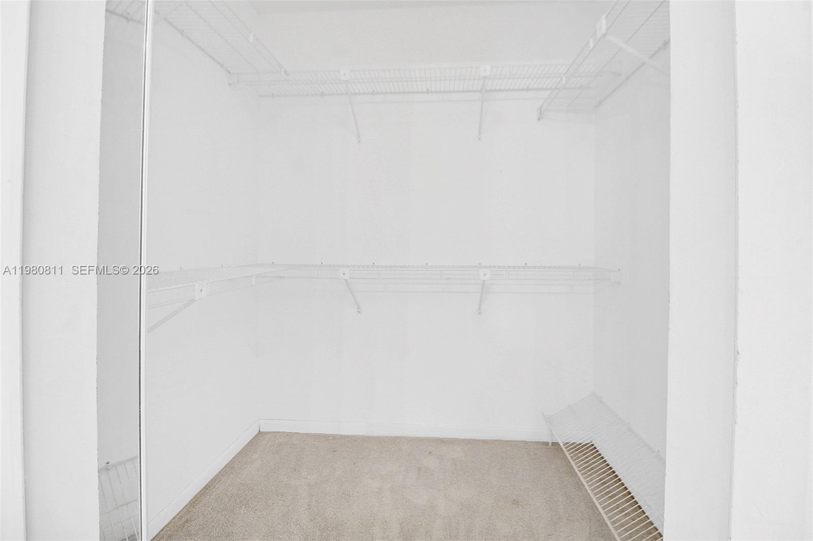 CALIFORNIA HILLS - Residential