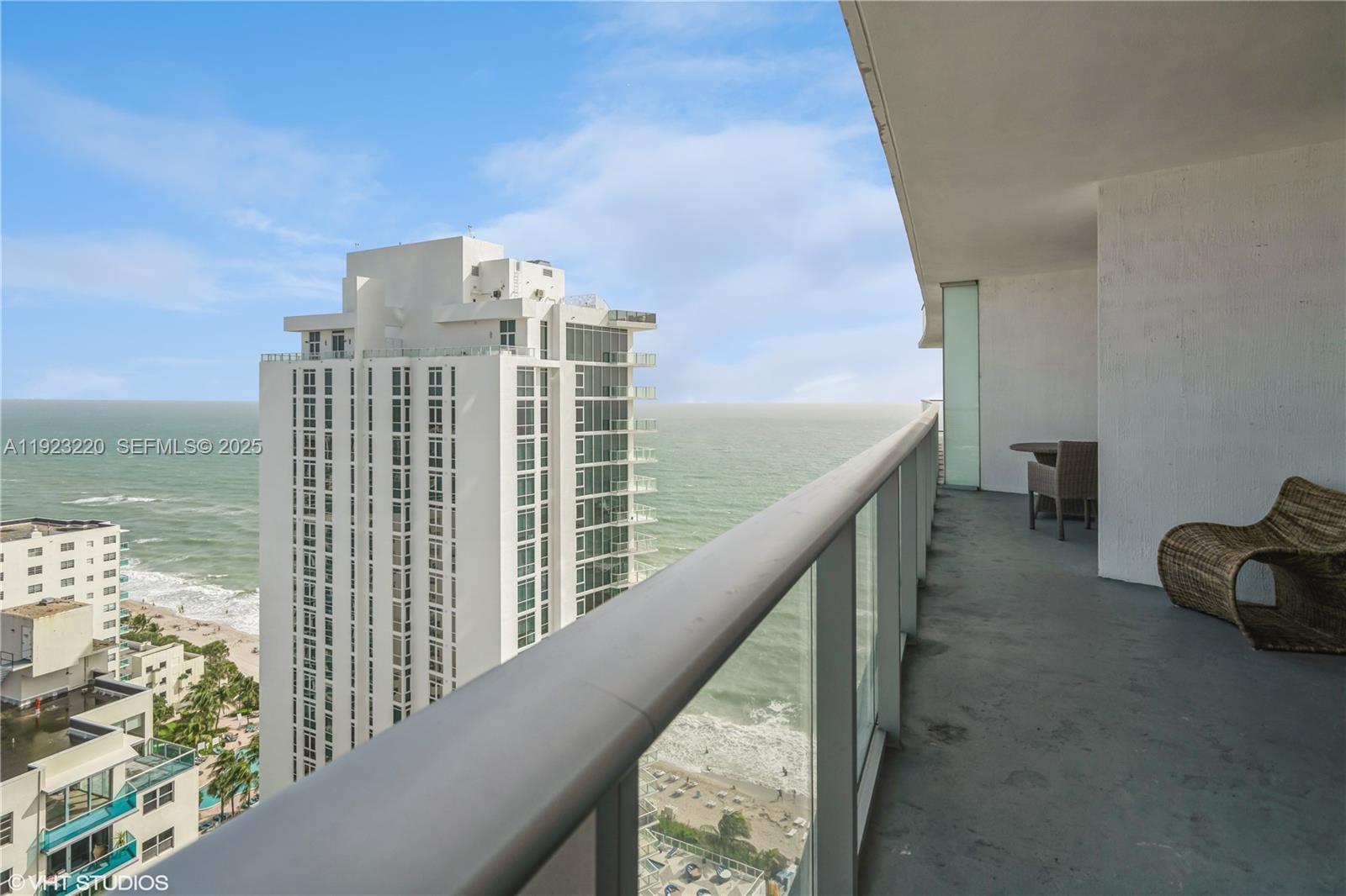 4111 SOUTH OCEAN DRIVE CO - Residential