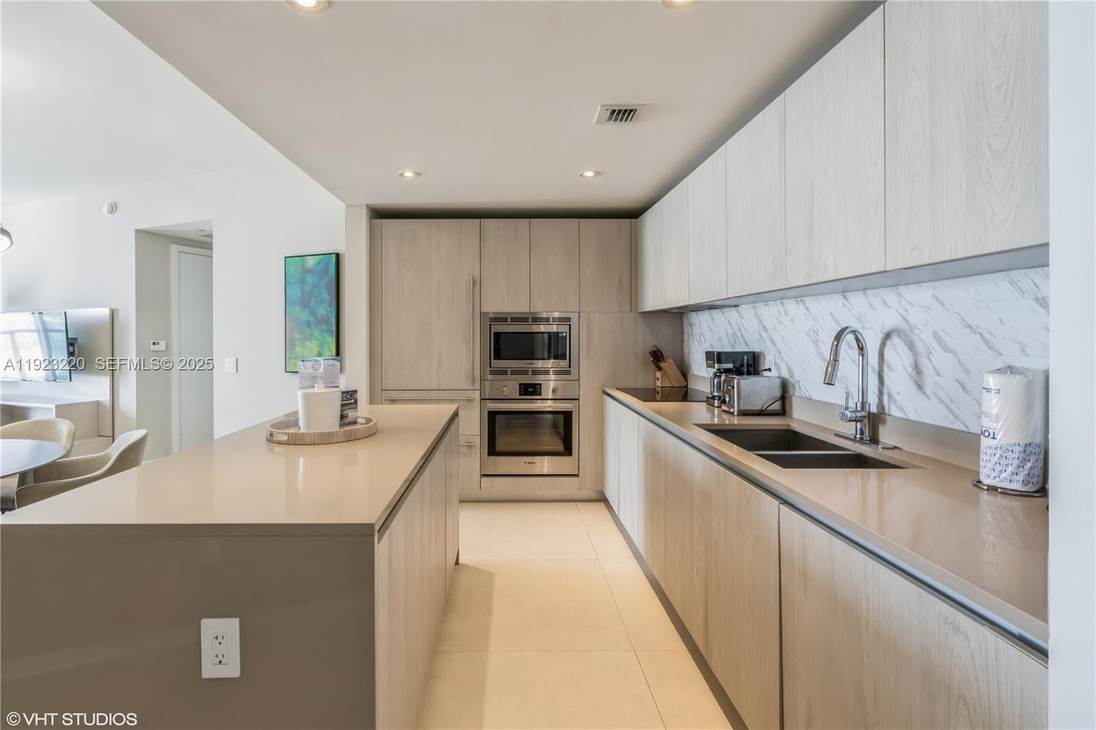 4111 S Ocean Dr 1904