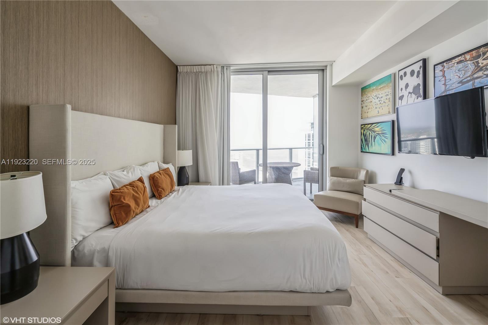 4111 SOUTH OCEAN DRIVE CO - Residential