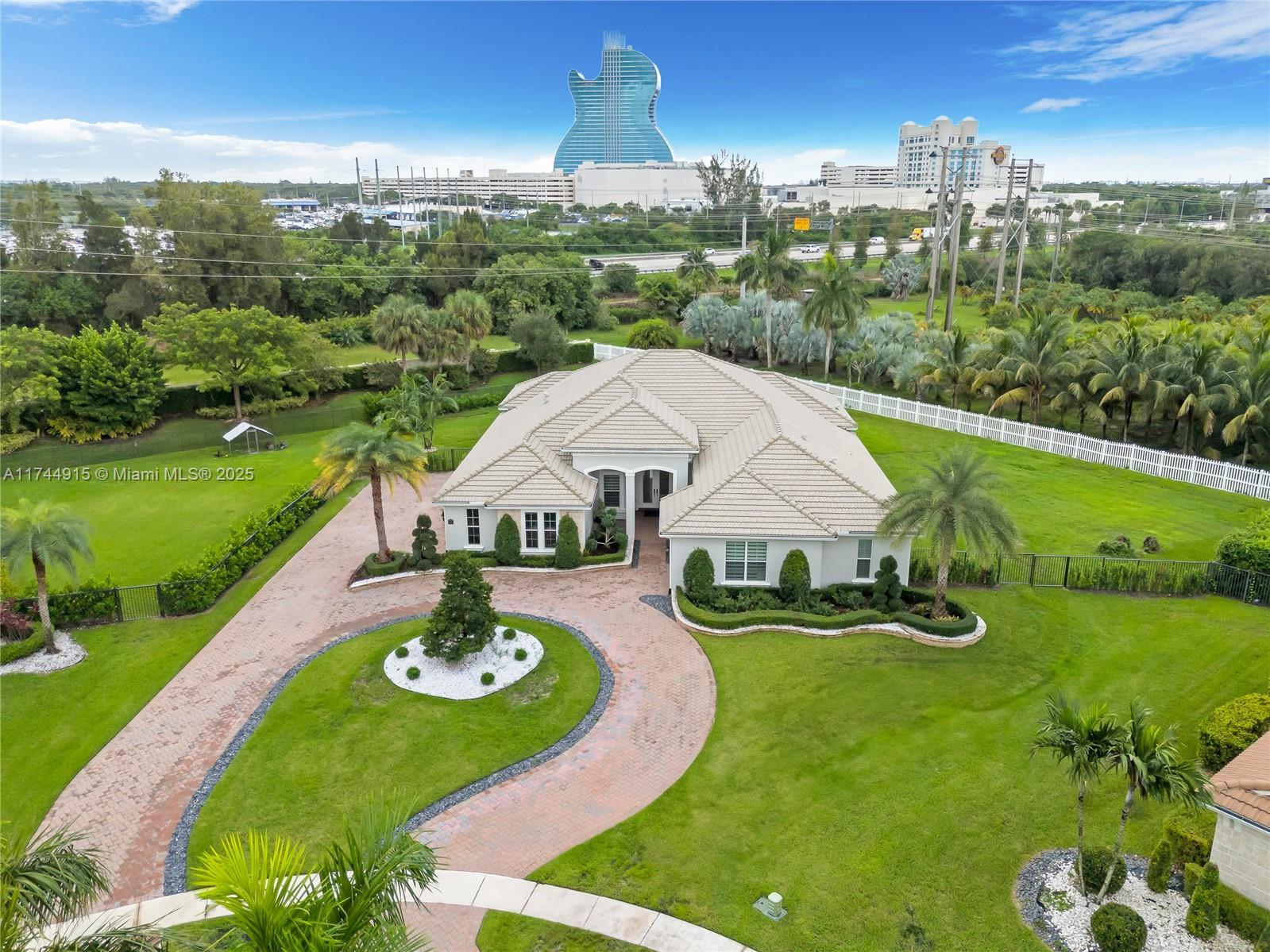 Property for Sale at 5202 S Sterling Ranch Cir, Davie, Broward County, Florida - Bedrooms: 4 
Bathrooms: 4  - $2,375,000