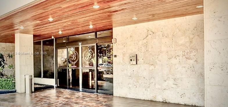 BONAVISTA CONDO - Residential