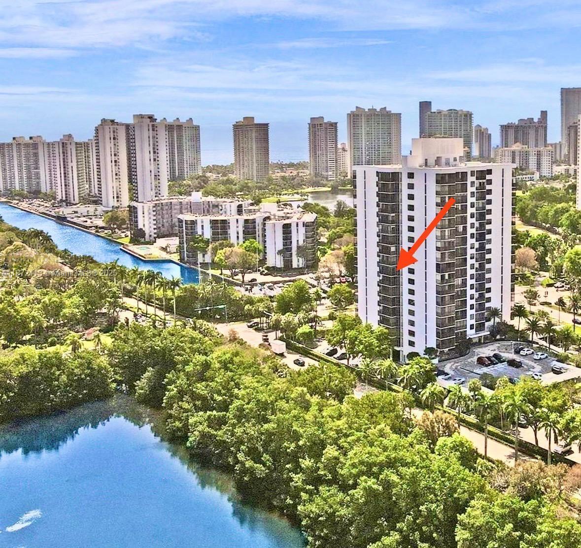 BONAVISTA CONDO - Residential