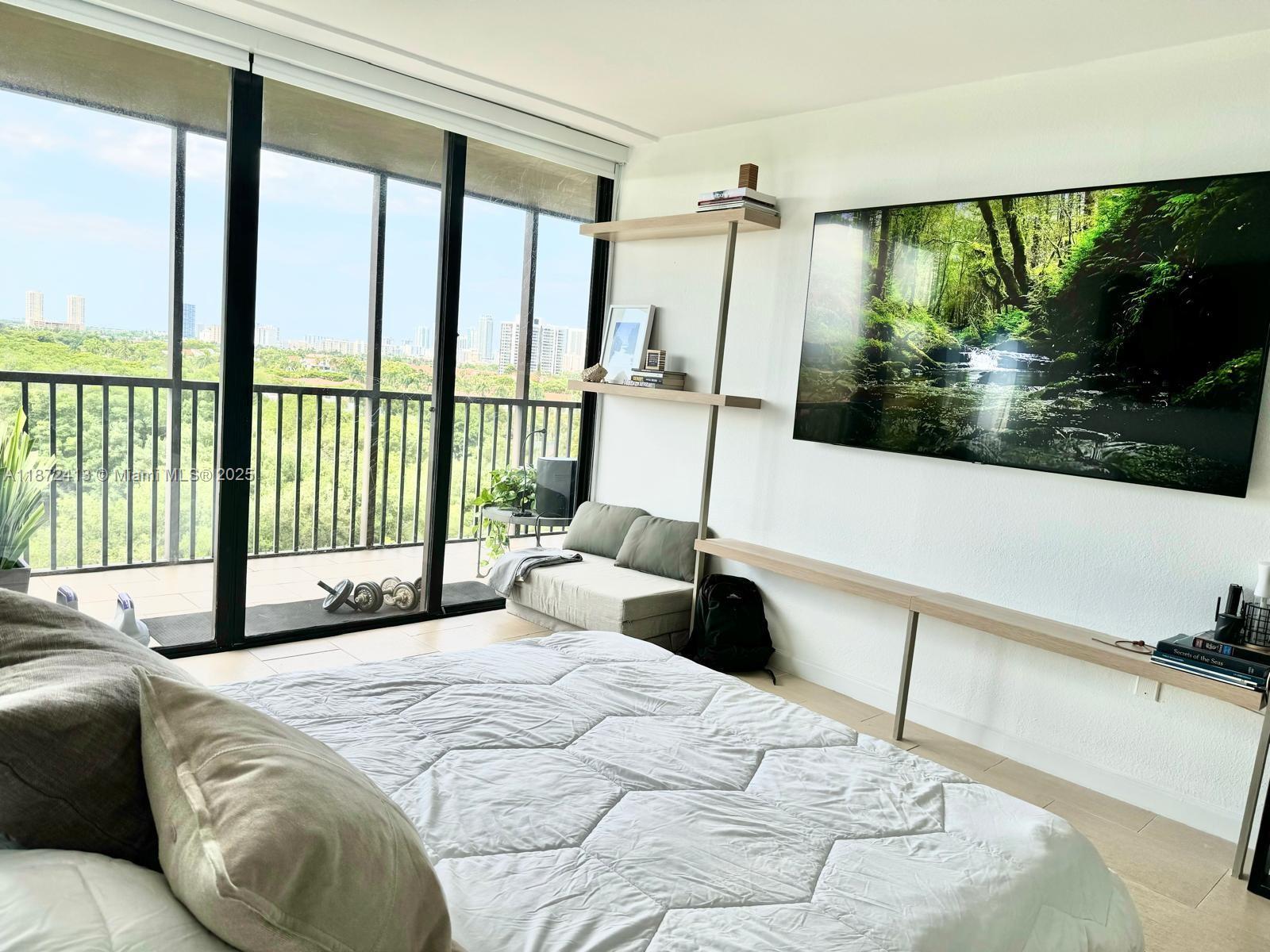 BONAVISTA CONDO - Residential