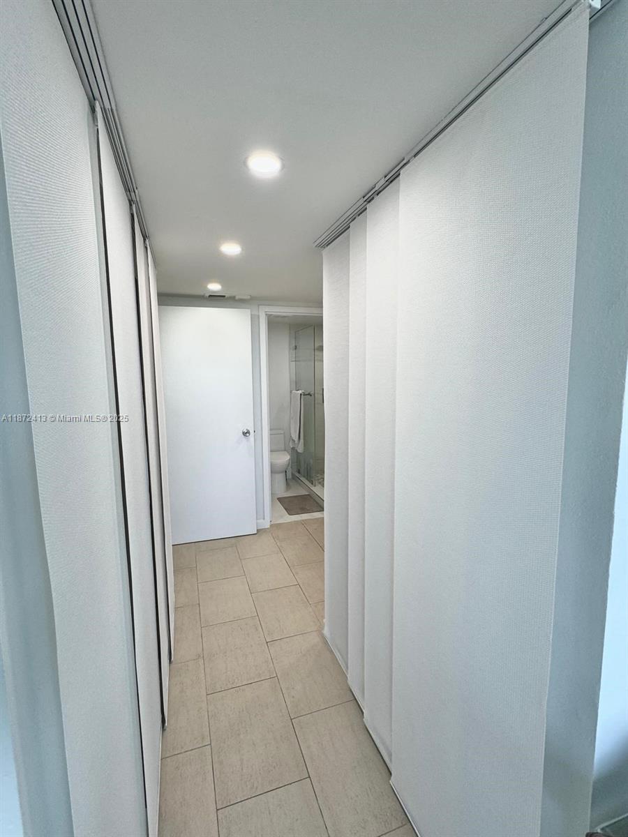 BONAVISTA CONDO - Residential