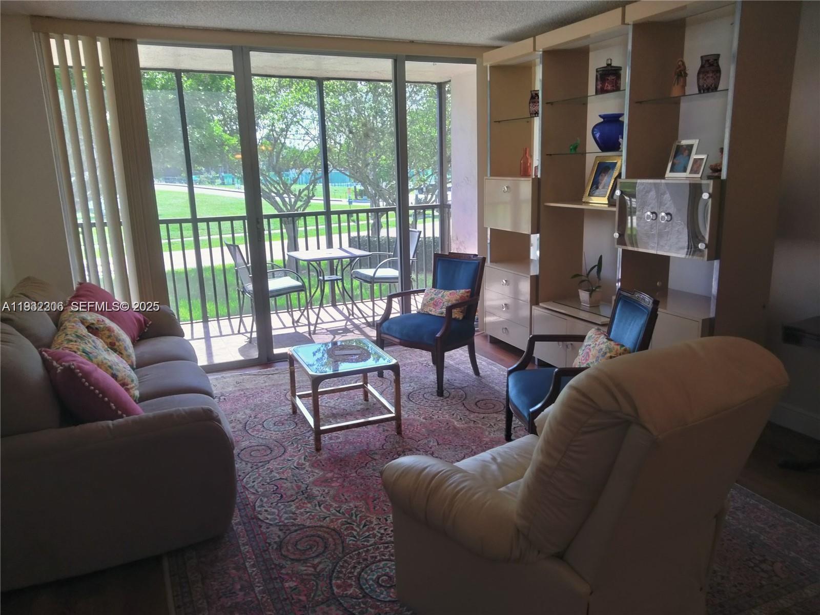 CONDOMINIUM 2 OF ENVIRON - Residential Lease