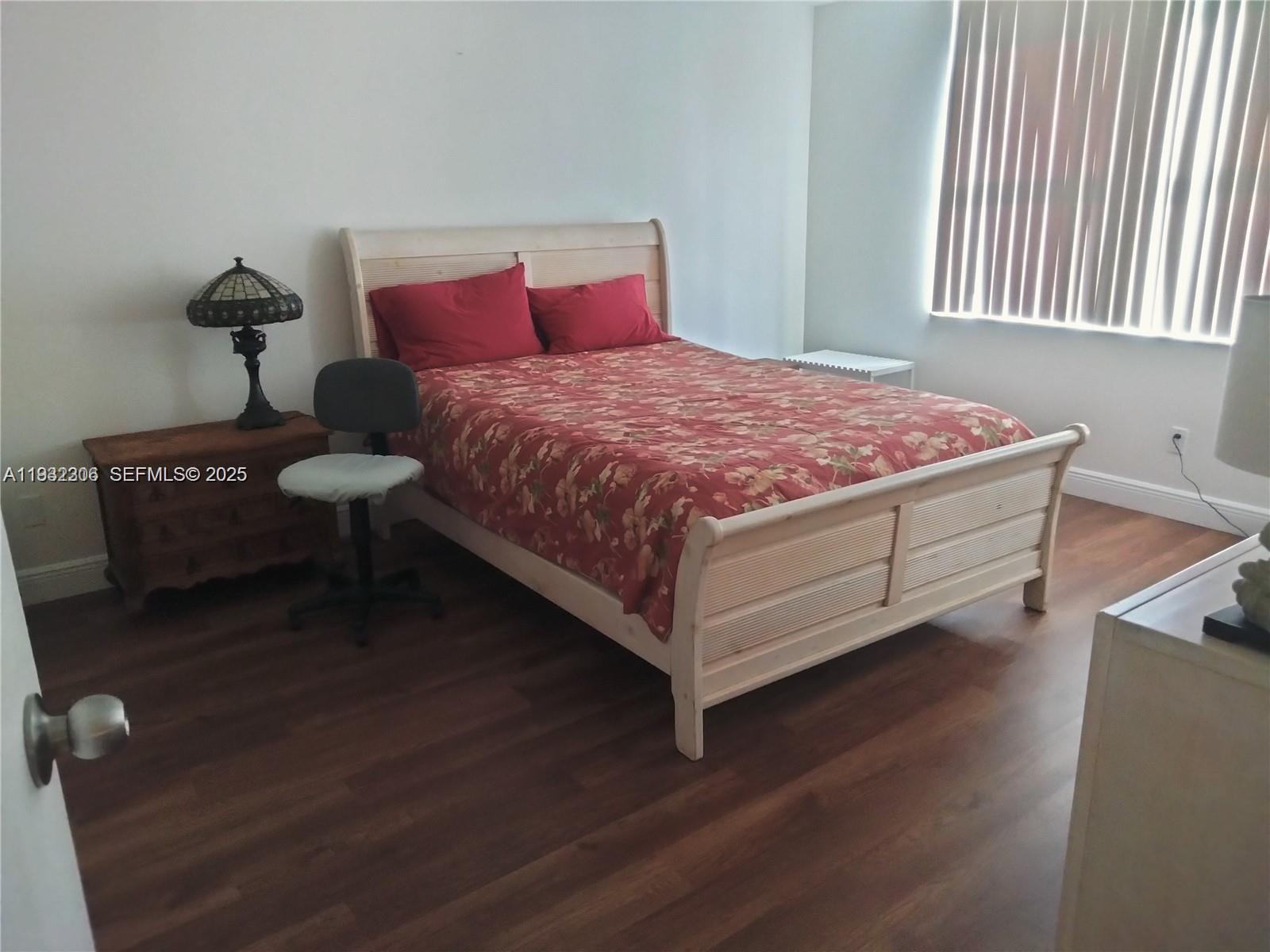 CONDOMINIUM 2 OF ENVIRON - Residential Lease