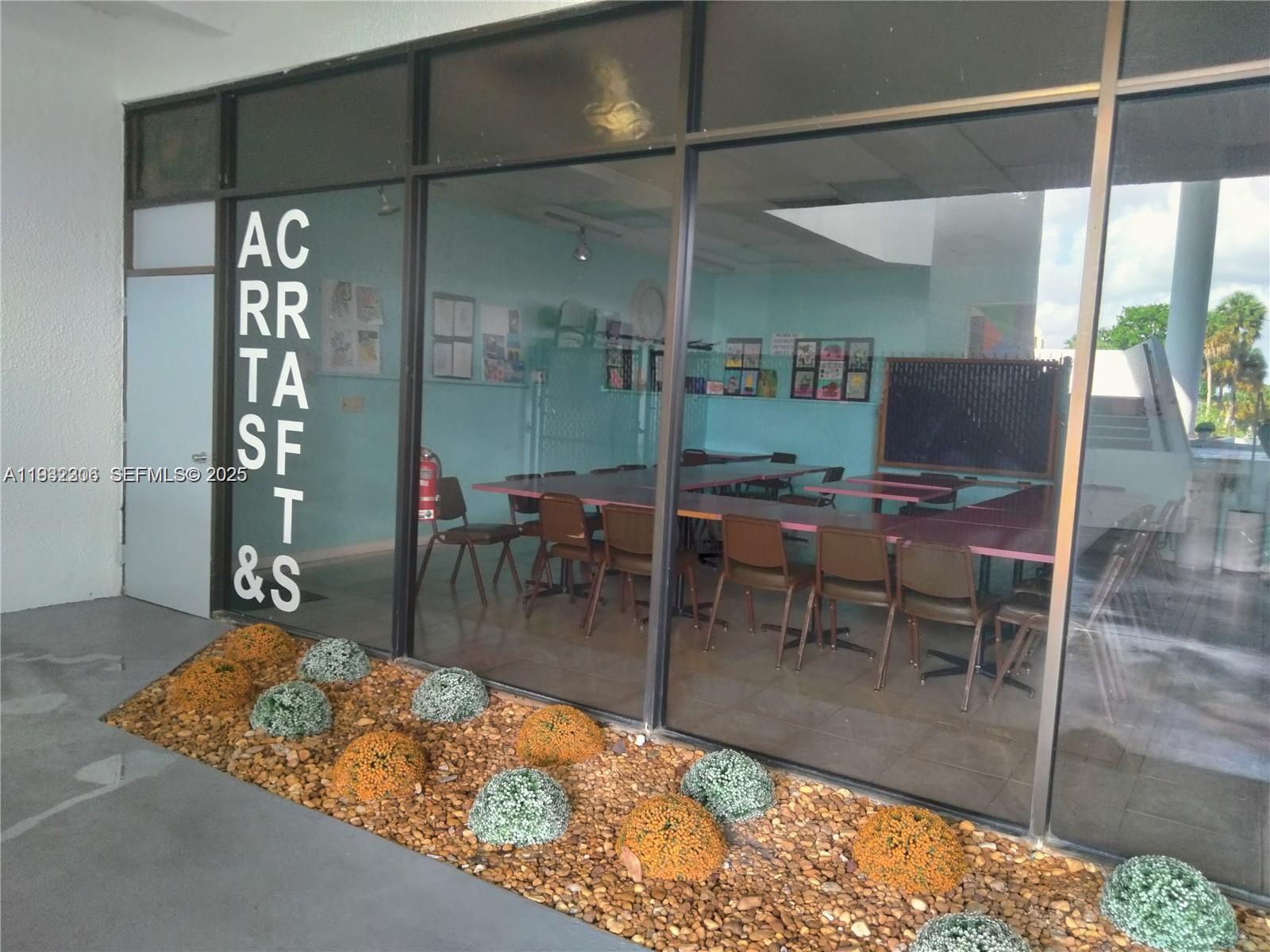 CONDOMINIUM 2 OF ENVIRON - Residential Lease