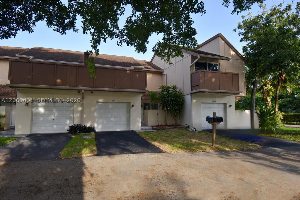 Photo of 853 NW 80th Ter #2, Plantation, FL 33324 (MLS # A12065401)
