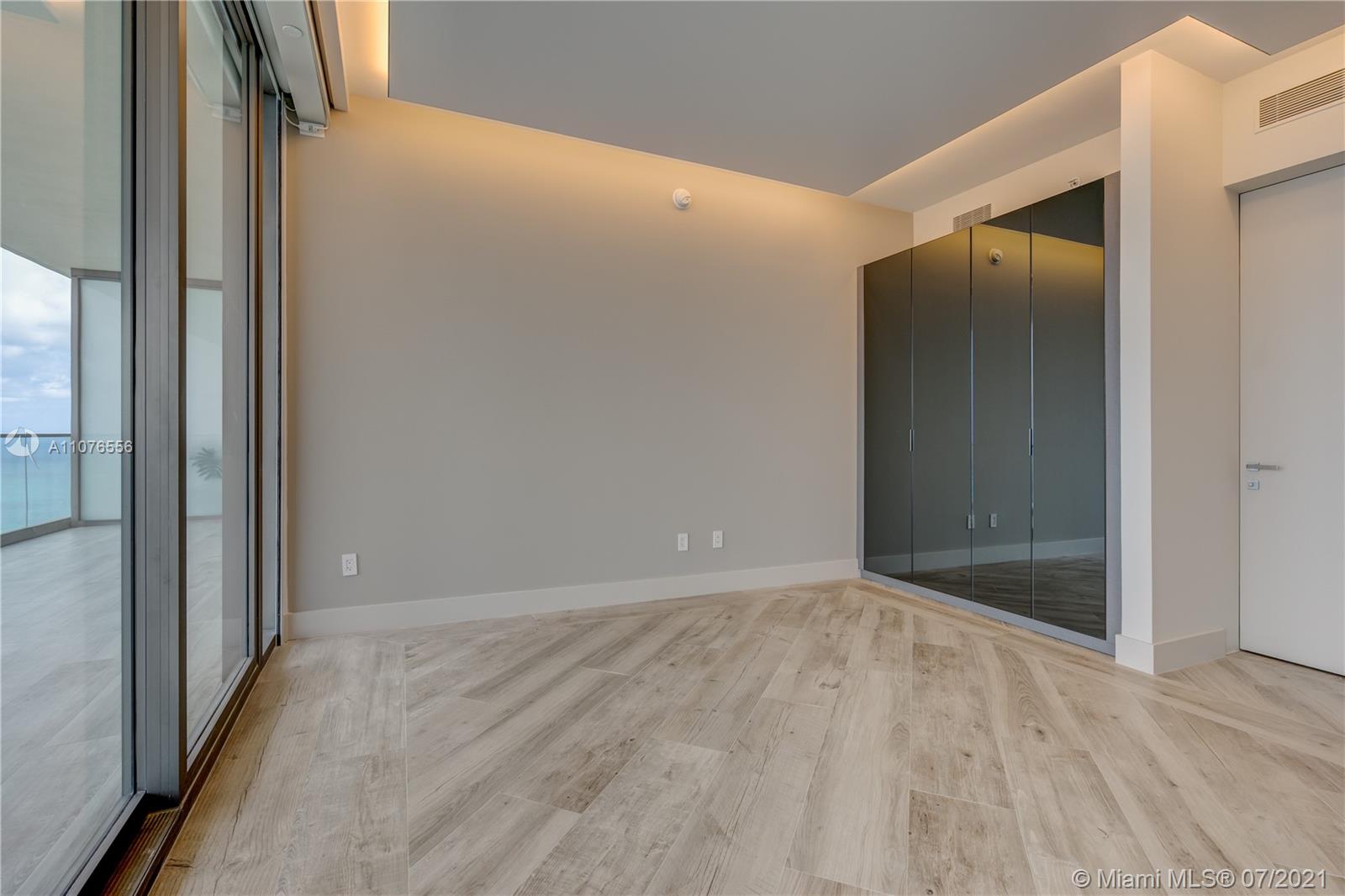 18975 COLLINS CONDO - Residential