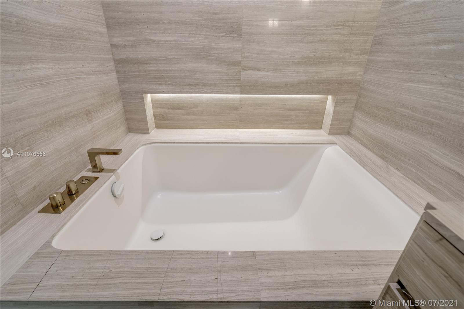 18975 COLLINS CONDO - Residential