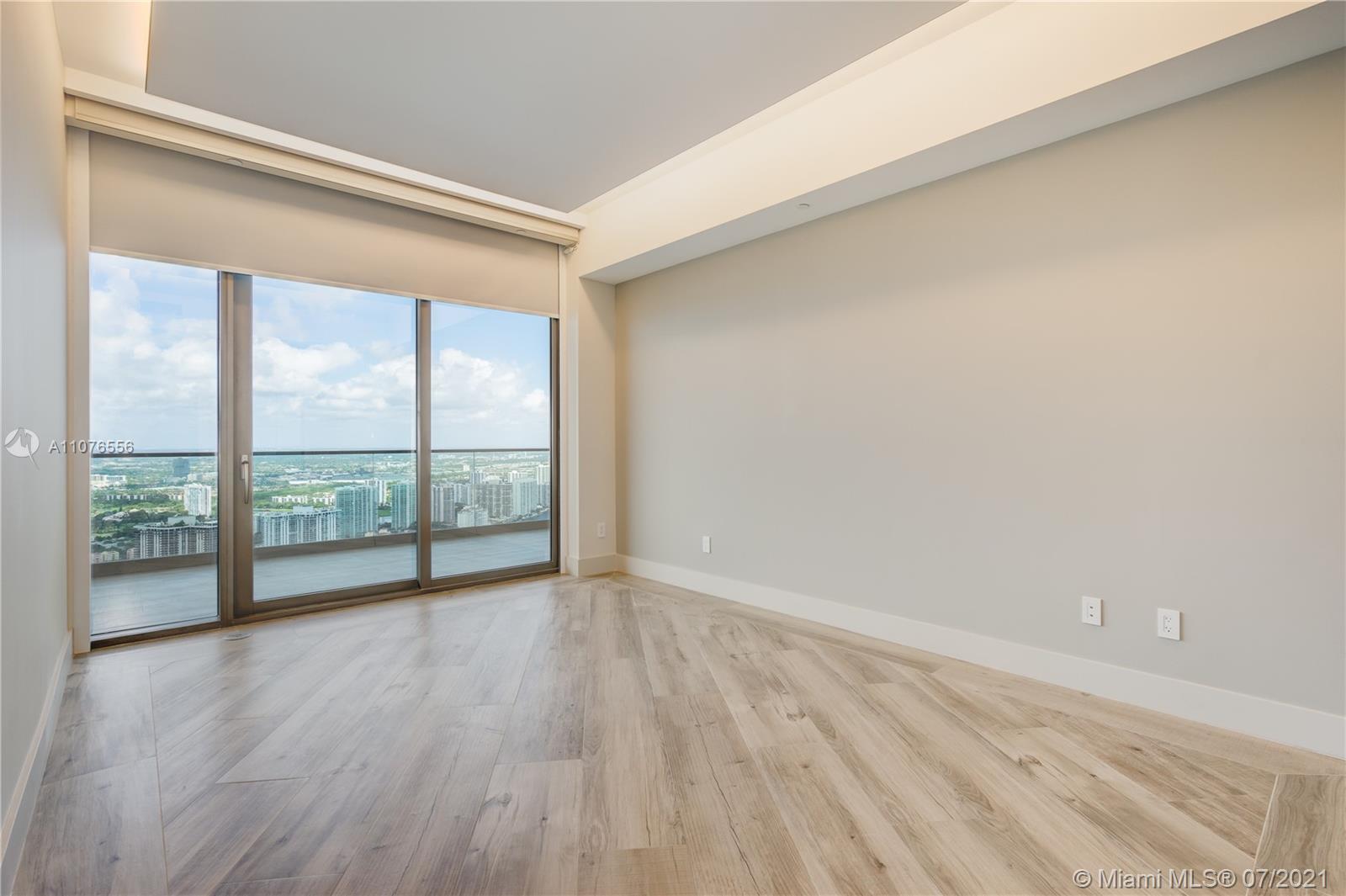 18975 COLLINS CONDO - Residential