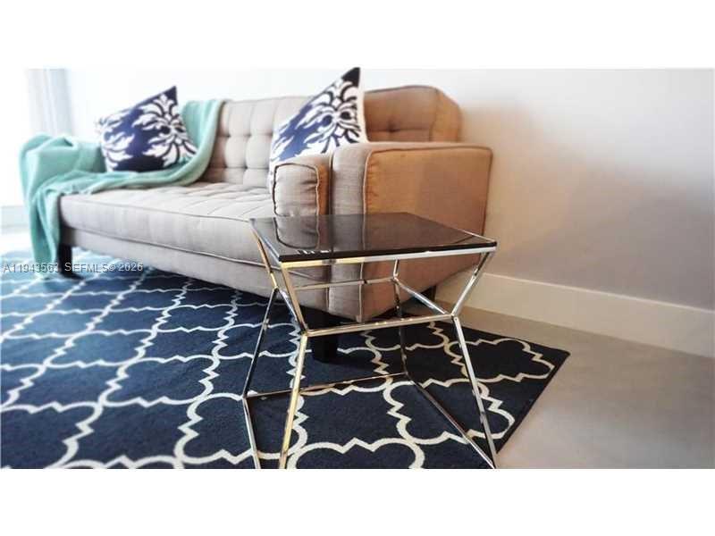 THE DECOPLAGE CONDO - Residential