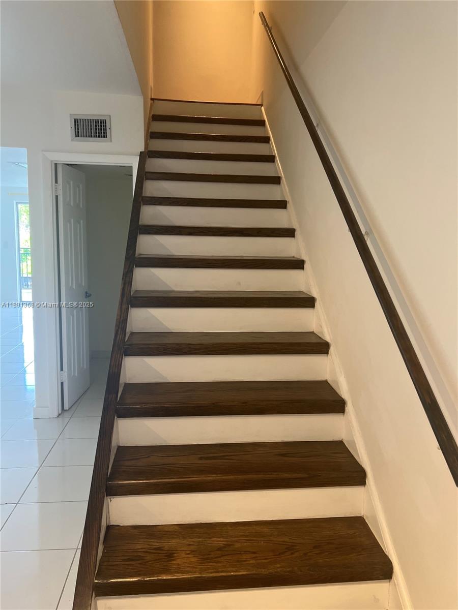 SANDPIPER CONDO - Residential Lease