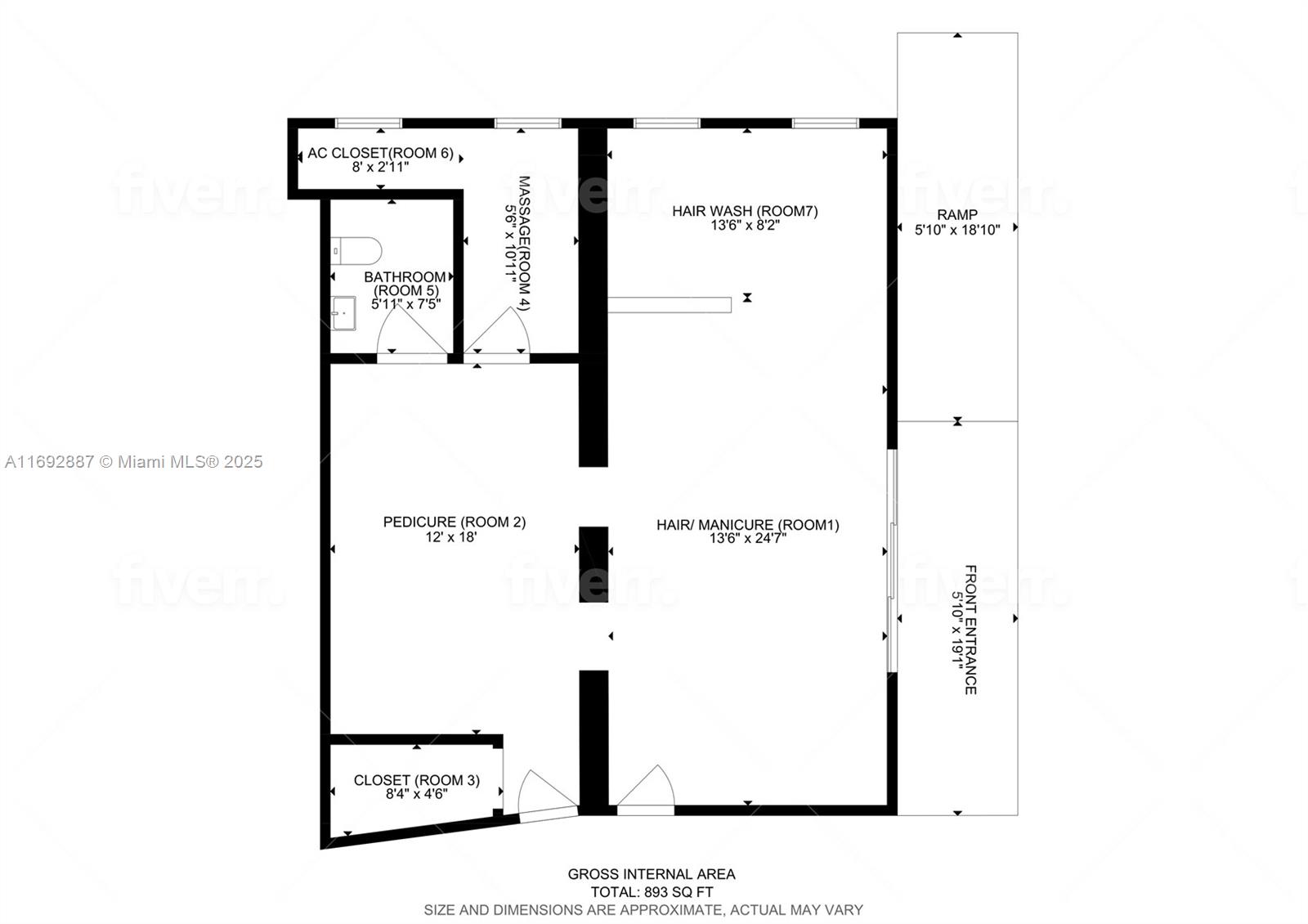 Main image without alt text