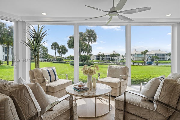 360 SPYGLASS WAY, JUPITER, FL 33477 - Image ba9e457c2a6ae0bf79433d9401ea844b/1443590077