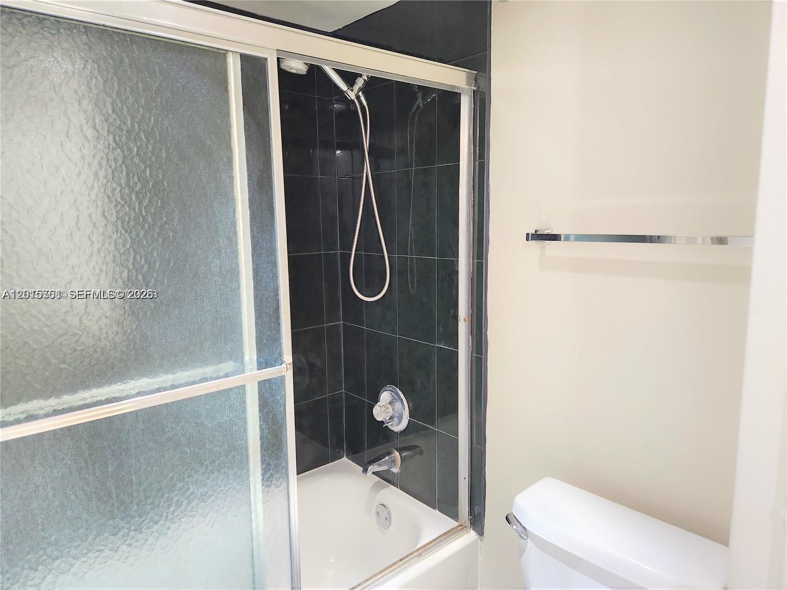 BONAVISTA CONDO - Residential Lease
