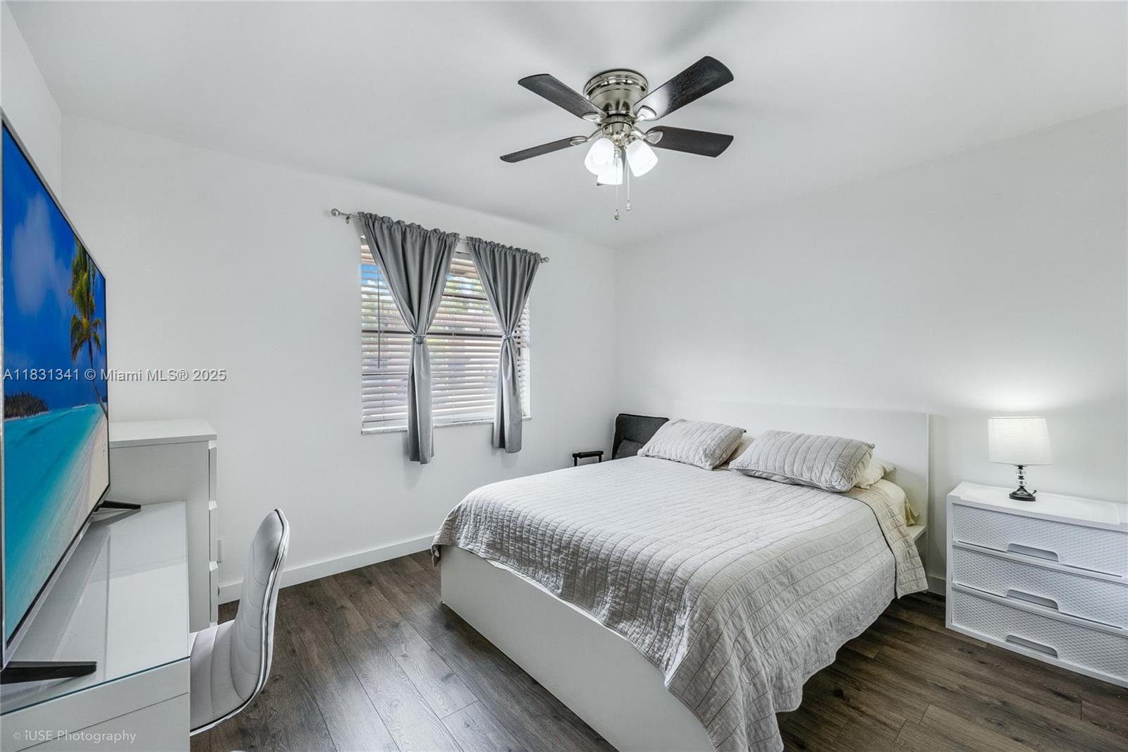 VALENCIA VILLAGE CONDO PH - Residential