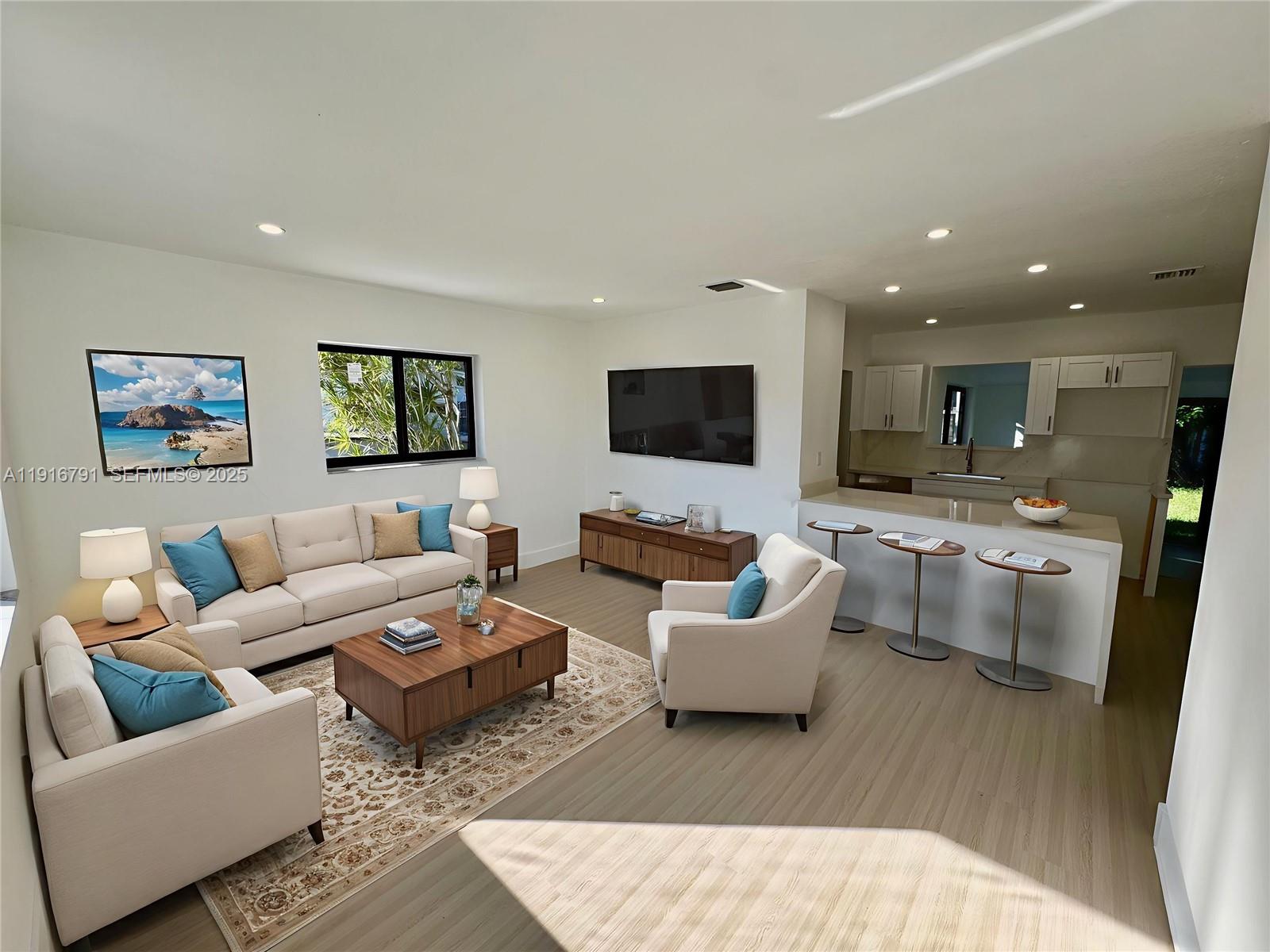 CAROL CITY GARDENS - Residential