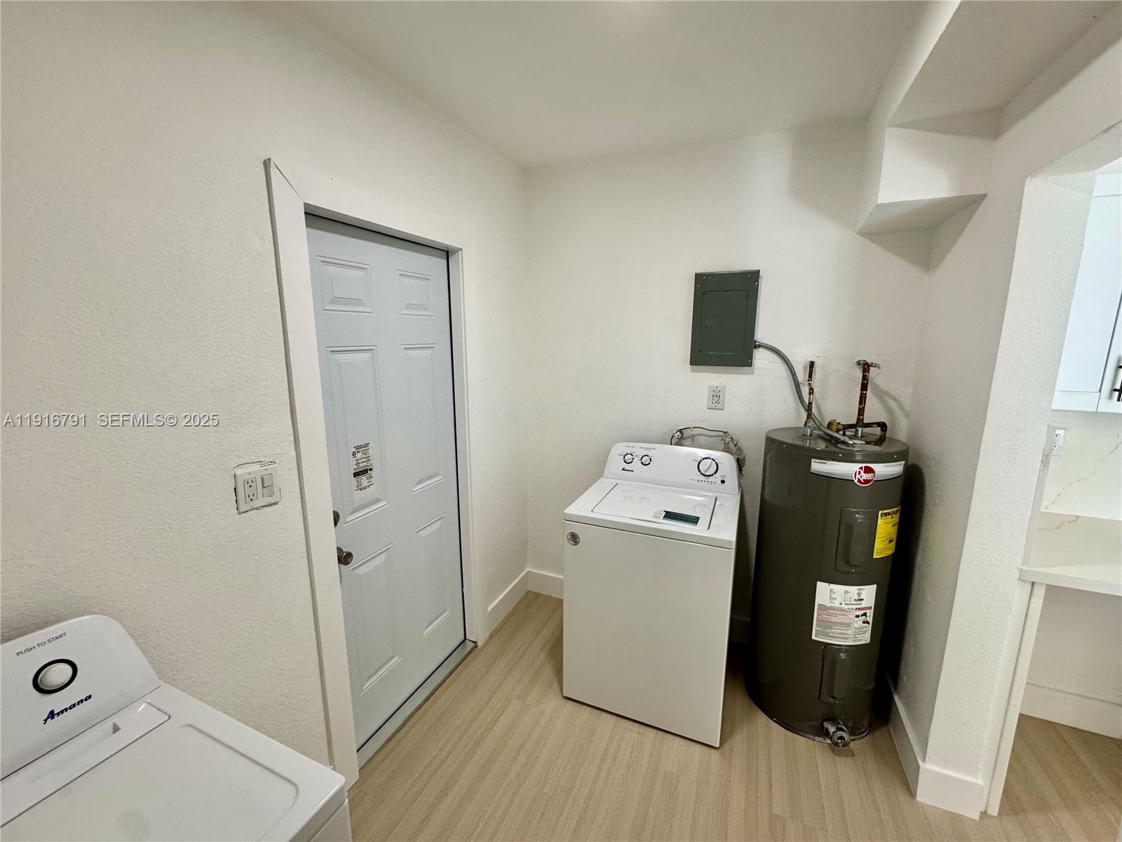 CAROL CITY GARDENS - Residential