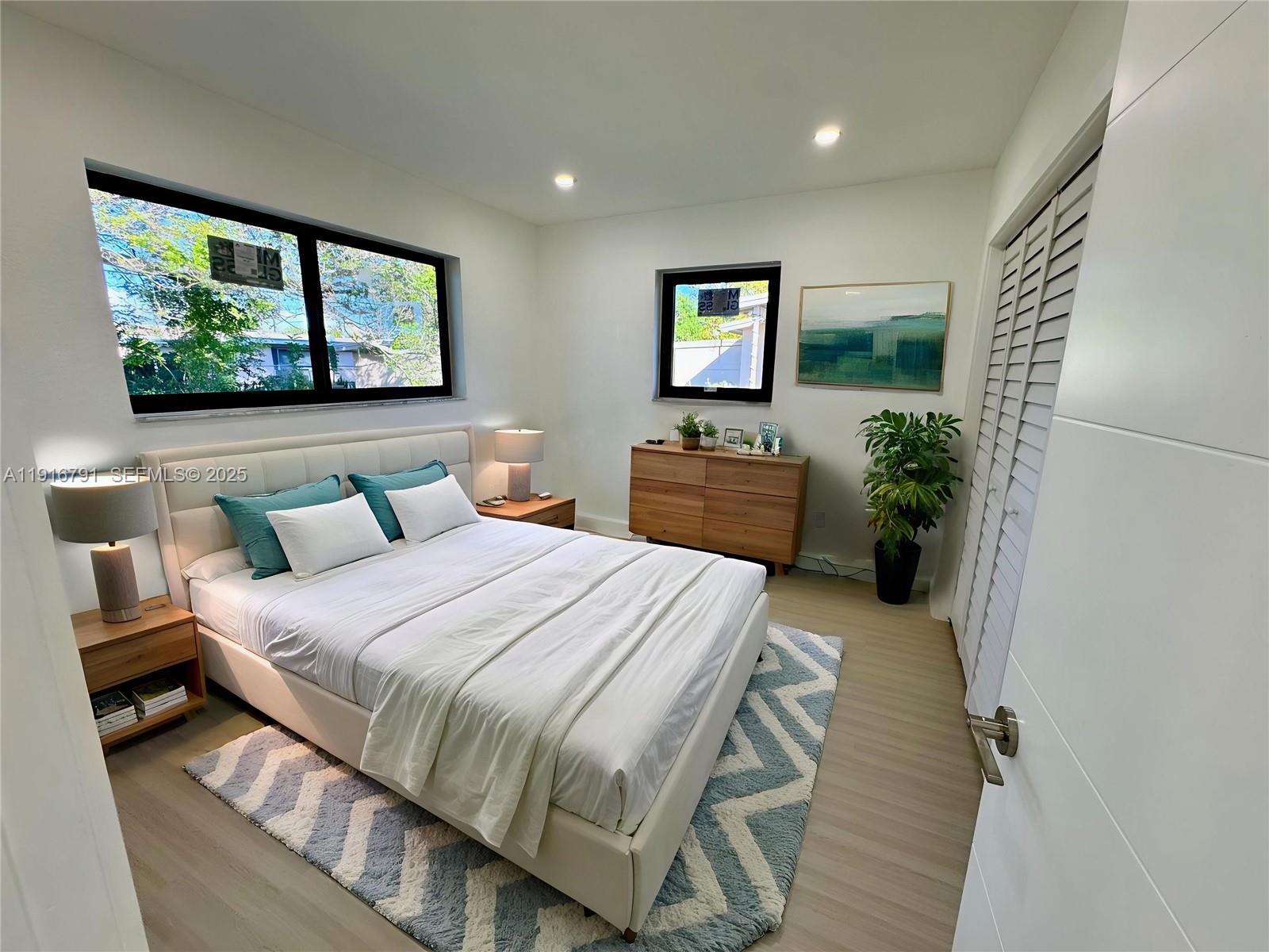 CAROL CITY GARDENS - Residential