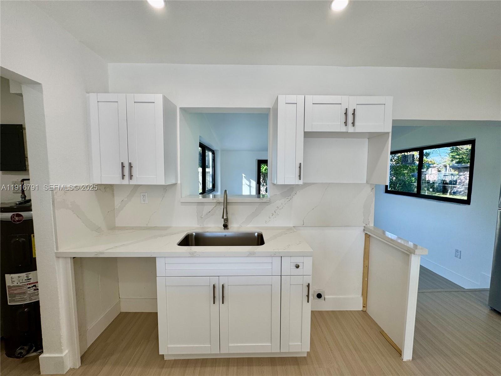 CAROL CITY GARDENS - Residential